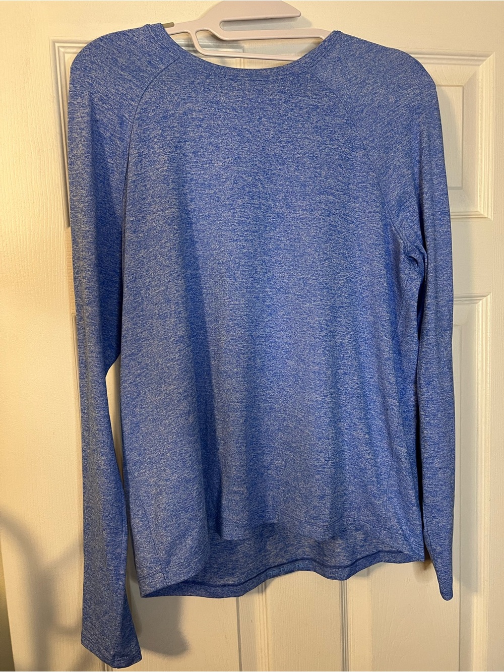 #421 Lululemon License to Train Classic-Fit Long Sleeve Heather Pipe Dream Blue